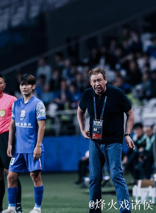 足协杯是否轮换阵容?申花主帅斯卢茨基回答很坚定 足协杯是否轮换阵容?申花主帅斯卢茨基回答很坚定